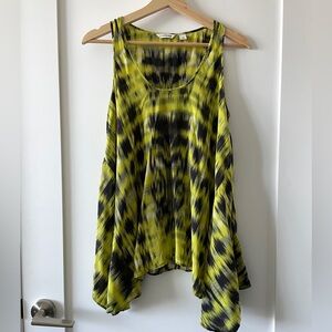 NWOT COUNTRY ROAD 100% Silk Top Hi Lo Hem